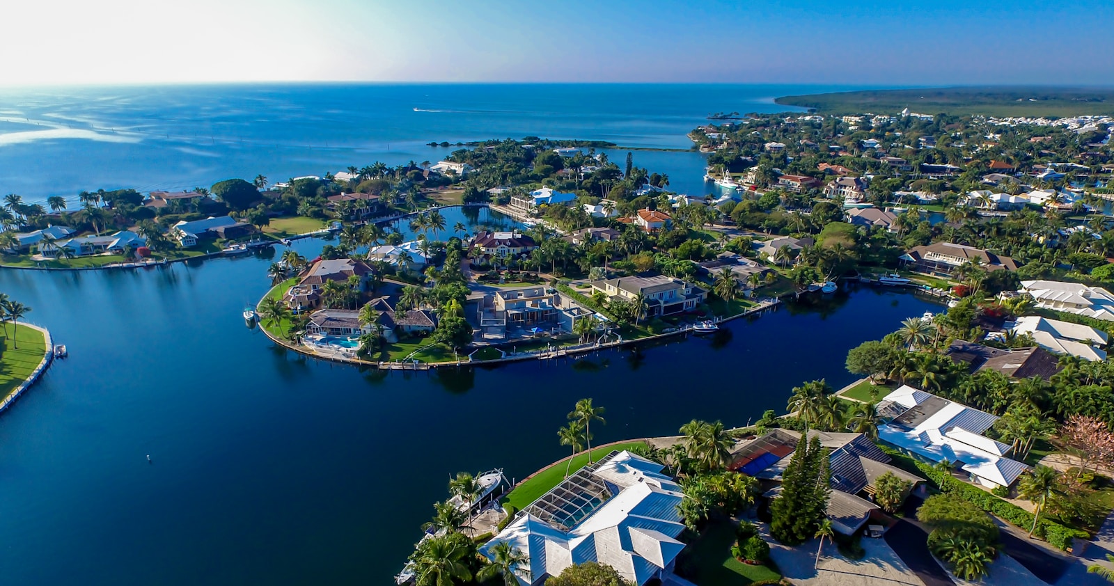 Sewall's Point, Florida shoreline